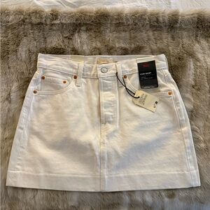 Levi's Women's Icon Skirt - Mid Rise